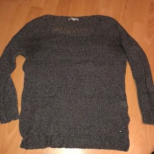 AMERICAN EAGLE GRAY SWEATER